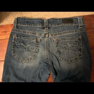 Buckle Daytrip Virgo Bootcut Jeans